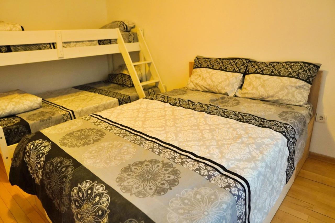 City Center Grand Apartment - Three-Bedroom, Free Parking Сараево Экстерьер фото